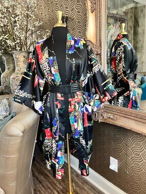 vintage black vibrant print of geisha girls and florals kimono
